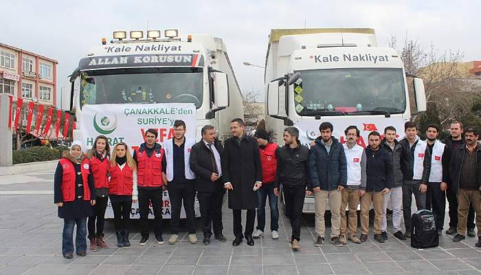 Çanakkale’den Halep’e 4 yardım tırı