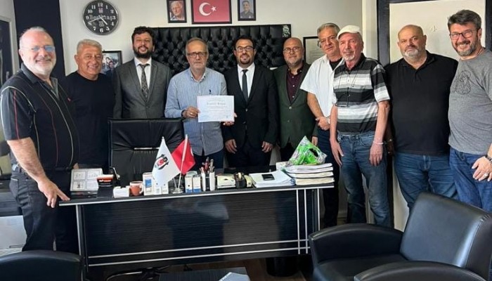 Beşiktaşlılar Derneğinden Yürüteç Bağışı