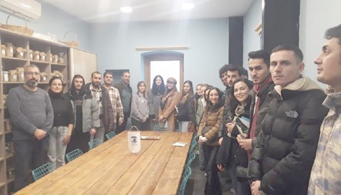 Ziraat Fakültesi Öğrencileri Tohum Sandığını Ziyaret Etti