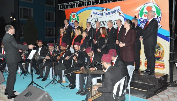 Lapseki’de Türk Sanat Müziği Konseri Gerçekleştirildi