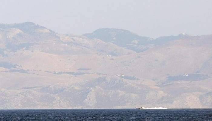 Yunan adası Simi abluka altında
