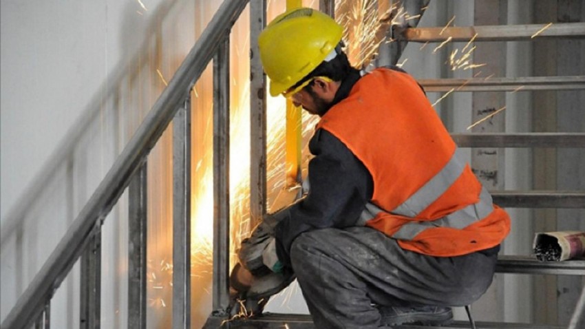Türkiye'de Ücretli Çalışan Sayısı Artışta: Sektörler Arası Gelişmeler