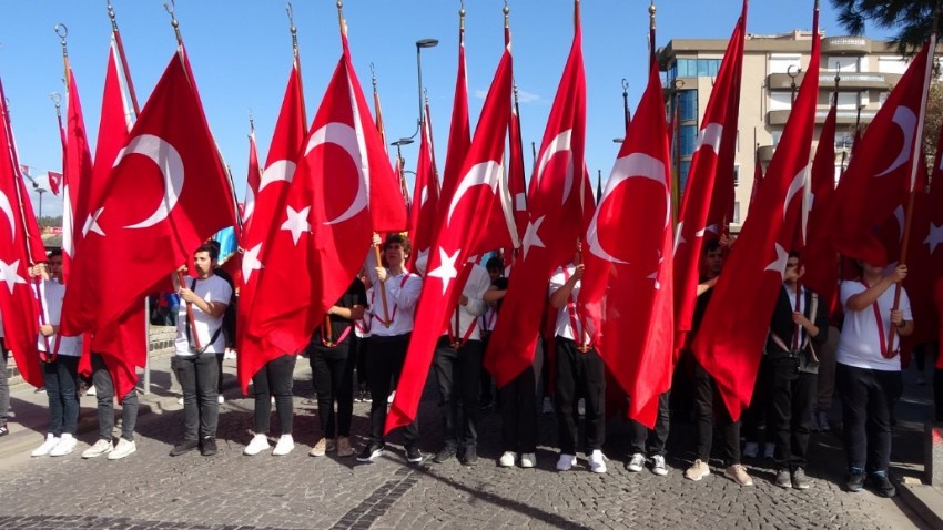 Cumhuriyet Bayramı Kutlamaları Başladı(VİDEO)