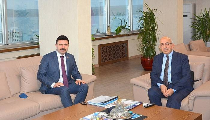 Hatay Vali Yardımcısından Rektör Prof. Dr. Sedat Murat'a Ziyaret