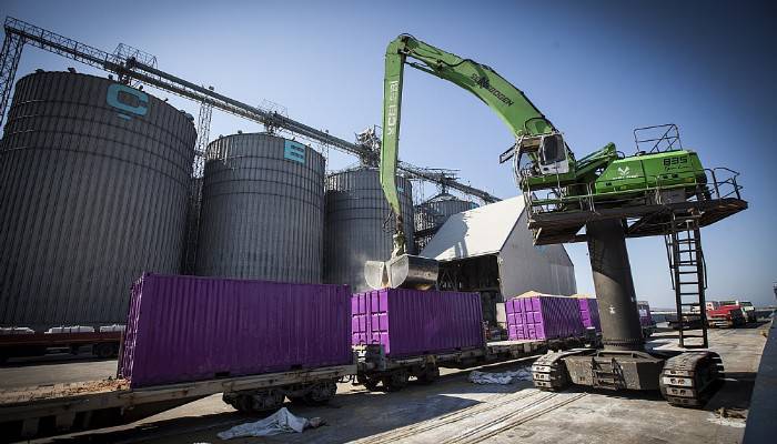 Bandırma Limanı'nda modern taşımacılık