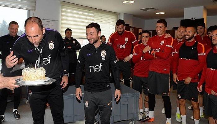  Igor Tudor’a sürpriz doğum günü kutlaması