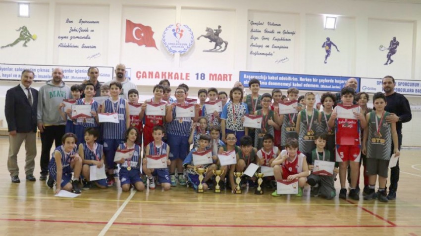 Okul Sporları Müsabakaları Coşkuyla Tamamlandı