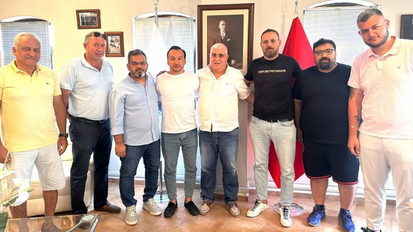 Çanakkalespor Yeni Sezonda Çoşkun Öz’e Emanet