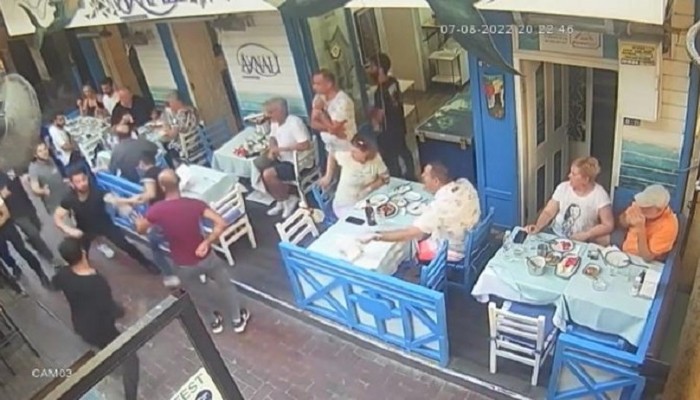 Barlar Sokağı’ndaki kavgada 1 polis yaralandı