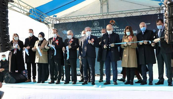 TBMM Başkanı Şentop ile Ulaştırma ve Altyapı Bakanı Adil Karaismailoğlu Tekirdağ’da yol açılışına katıldı