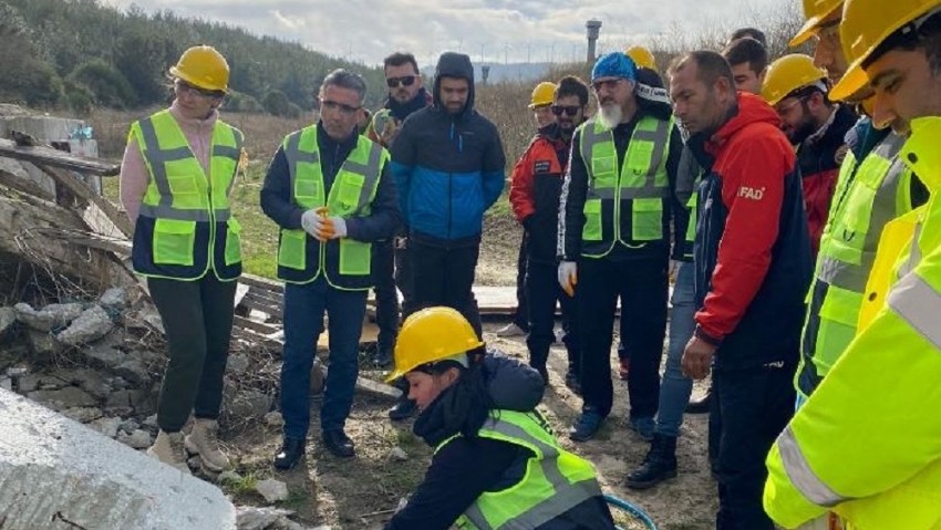 Çanakkale Belediyesi Arama Ve Kurtarma Ekibi, AFAD İle İşbirliğinde Saha Eğitimine Başladı