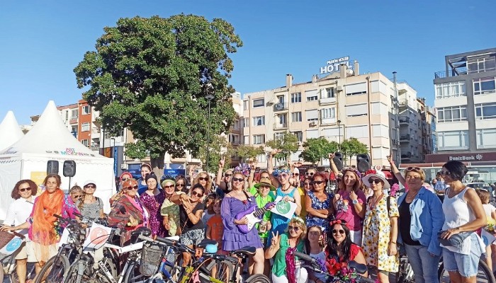 Süslü pedallar güçlü kadınlar