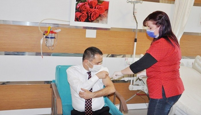 Çanakkale’de 1 milyon 400 bin doz aşı uygulandı