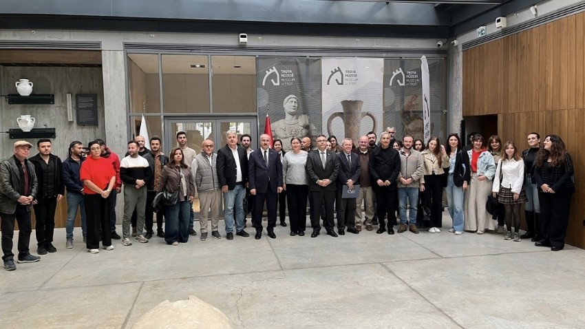 Troya Müzesi’nde “Müzede Saklı Kalan Hikayeler” anlatıldı