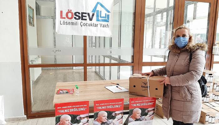 LÖSEV’den kanser hastalarına kırmızı et yardımı