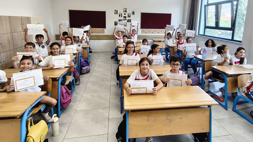 Çanakkale’de 82 bin 660 Öğrenci Karne Heyecanı Yaşadı