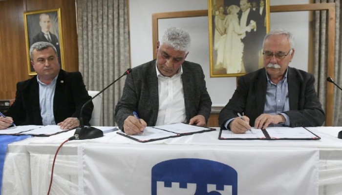 Çanakkale Belediyesi İle Tüm Bel-Sen Sendikası Arasında Sözleşme İmzalandı