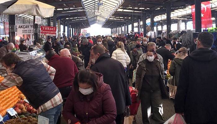 Yasak öncesi vatandaş pazara akın etti