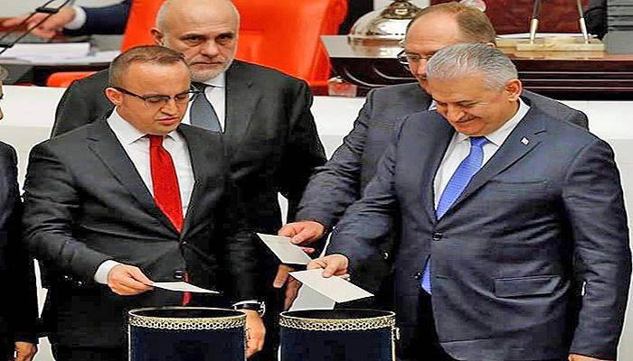 Rakamlar bıçak sırtında, çalışan kazanacak; REFARANDUMA GİDİYORUZ