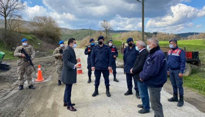 Kaymakam Musa Göktaş Karantinadaki Köyleri Ziyaret Etti