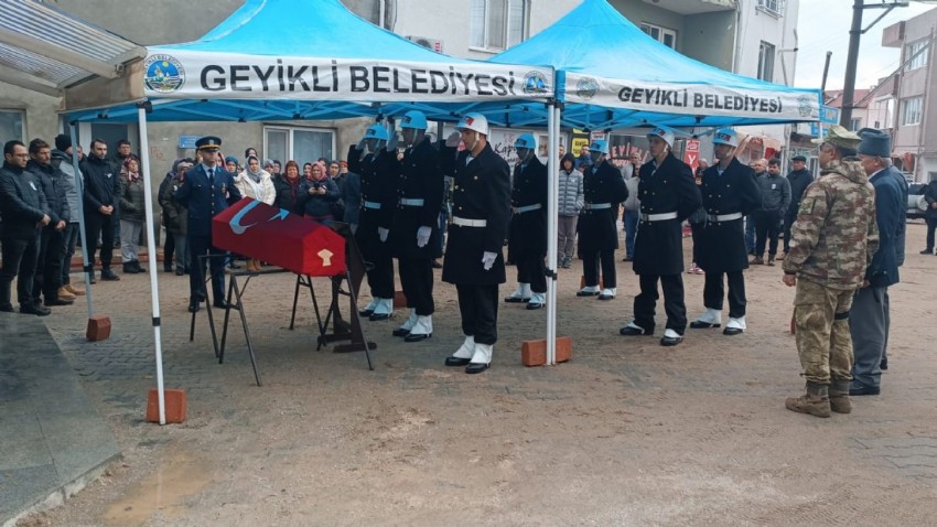 Kıbrıs Gazisi, Geyikli’den askeri törenle son yolculuğuna uğurlandı