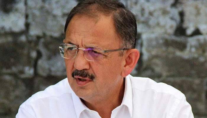 Bakan Özhaseki: 'Kimse belediyelere çukur kazın diye oy vermedi'