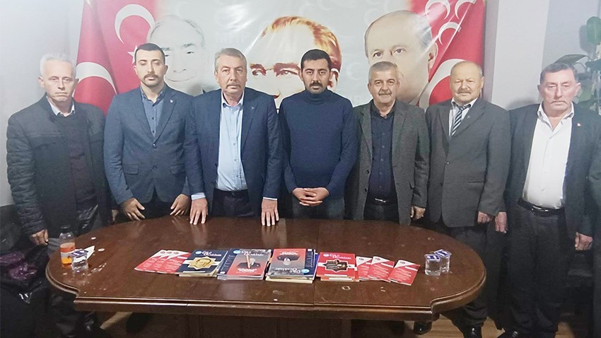 Lapseki MHP ilçe ve belde adayları tanıttı