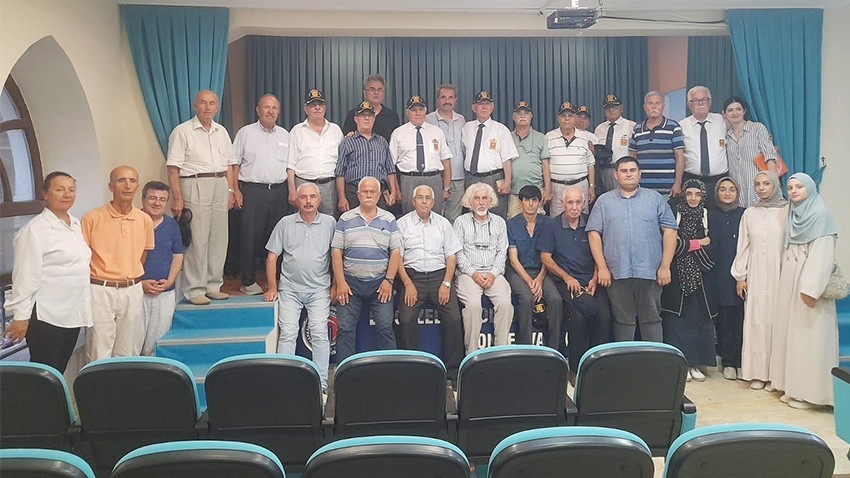 'En'ler Buluşmalarında Kahraman Gaziler Anılarını Paylaştı (videolu)