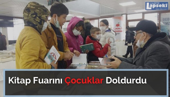 Kitap Fuarını Çocuklar Doldurdu  