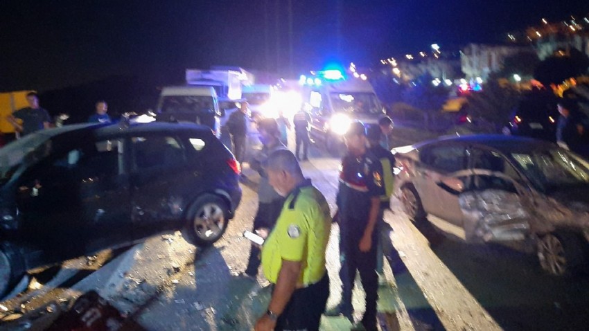 Çanakkale İntepe'de feci kaza (VİDEO)