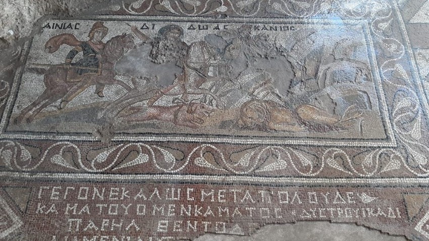 Truva savaşı kahramanının mozaiği ortaya çıktı