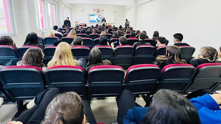 Öğrencilere Akran Zorbalığına Karşı Farkındalık Semineri