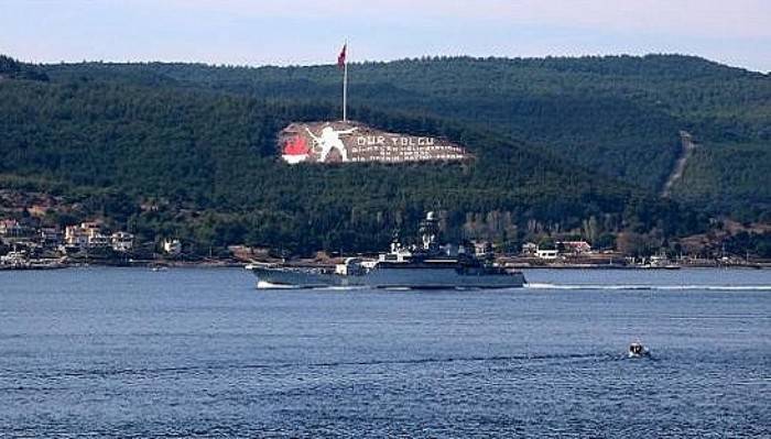Rus savaş gemisi 'Azov' Akdeniz'e iniyor (VİDEO)