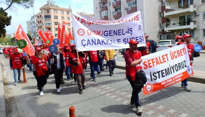 KHK’lar Gidecek Biz Kalacağız! KHK’lar Gidecek Adalet Yerini Bulacak! Yaşasın 1 MAYIS!