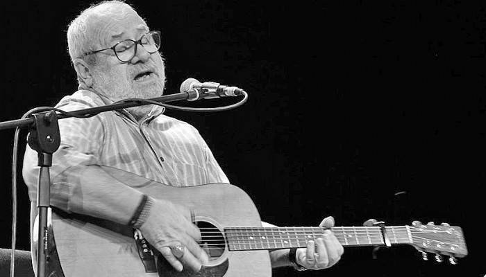 Bülent Ortaçgil Sevenlerine Müjde 