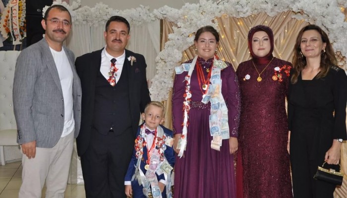 MEHTERAN GÖSTERİSİ İLGİYLE İZLENDİ
