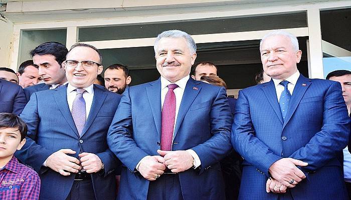 Bakan Arslan’ın Lapseki Ziyareti