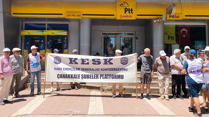HABER-SEN’den PTT Önünde Torba Yasa Tepkisi