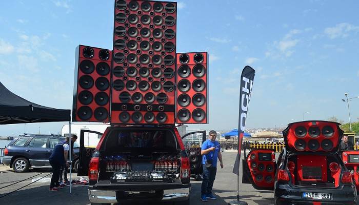 Tuning Fest 2019'da Türkiye'den 500 modifiyeli araç bir araya geldi