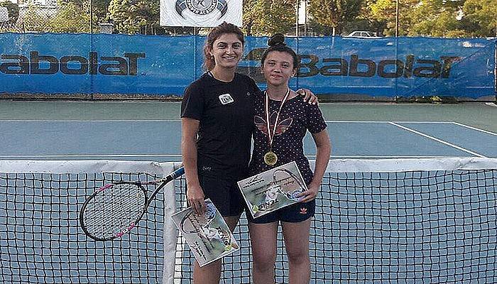 Dilara’dan büyük başarı