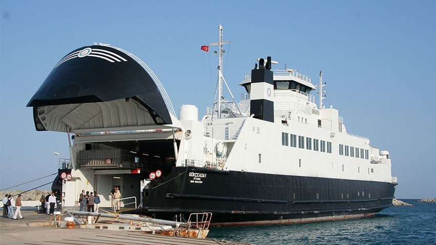 Fırtına Feribot Seferlerini Aksattı 