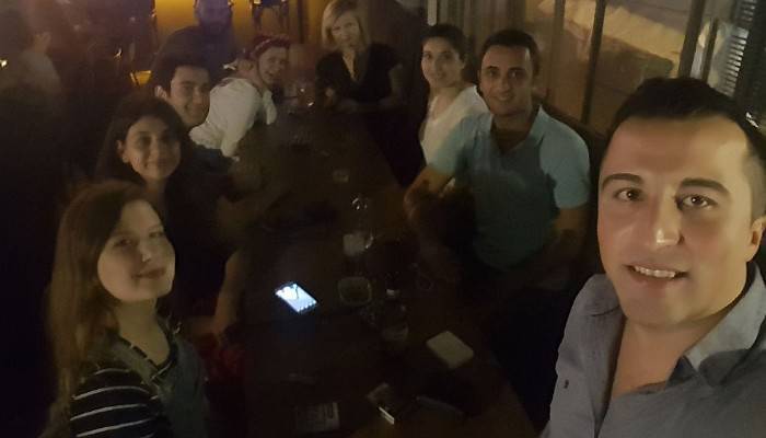 Mutlu Yıllar Diliyoruz