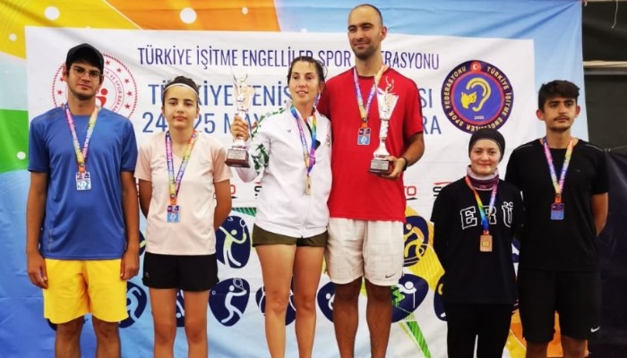 Türkiye Tenis Şampiyonası’ndan başarı ile döndü