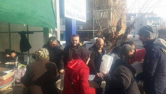 Başkandan yemek ikramı