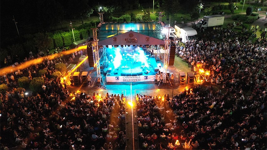 Kentte Festival Zamanı