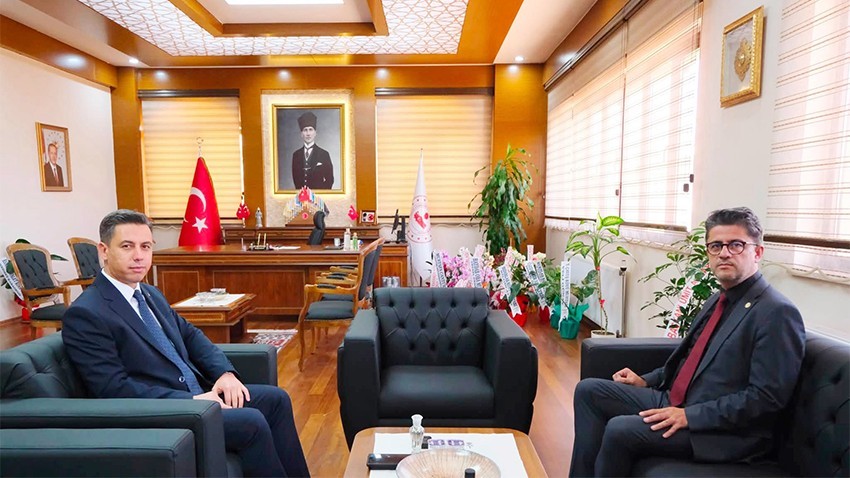Yenice Kaymakamı Gülyer'e Rektör Erenoğlu’ndan Hayırlı Olsun Ziyareti