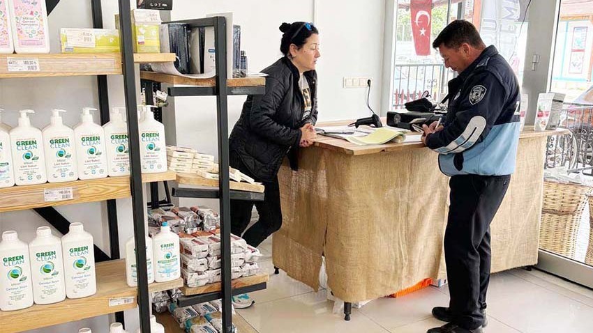 Zabıta ekiplerinden gıda denetimi