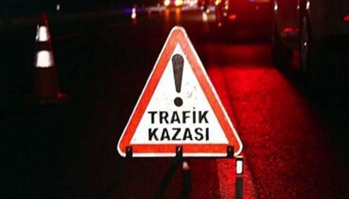 Trafik kazası 1 ölü 2 yaralı!