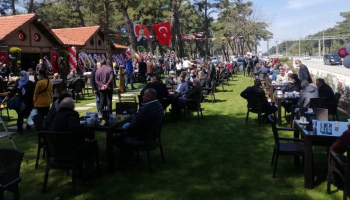 Ayvacık’ta Çamlık Kır Lokantası Törenle Açıldı