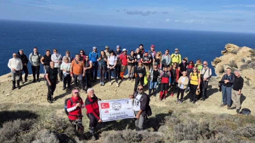 Zirve ekibinden 29 Ekim Cumhuriyet Yürüyüşü